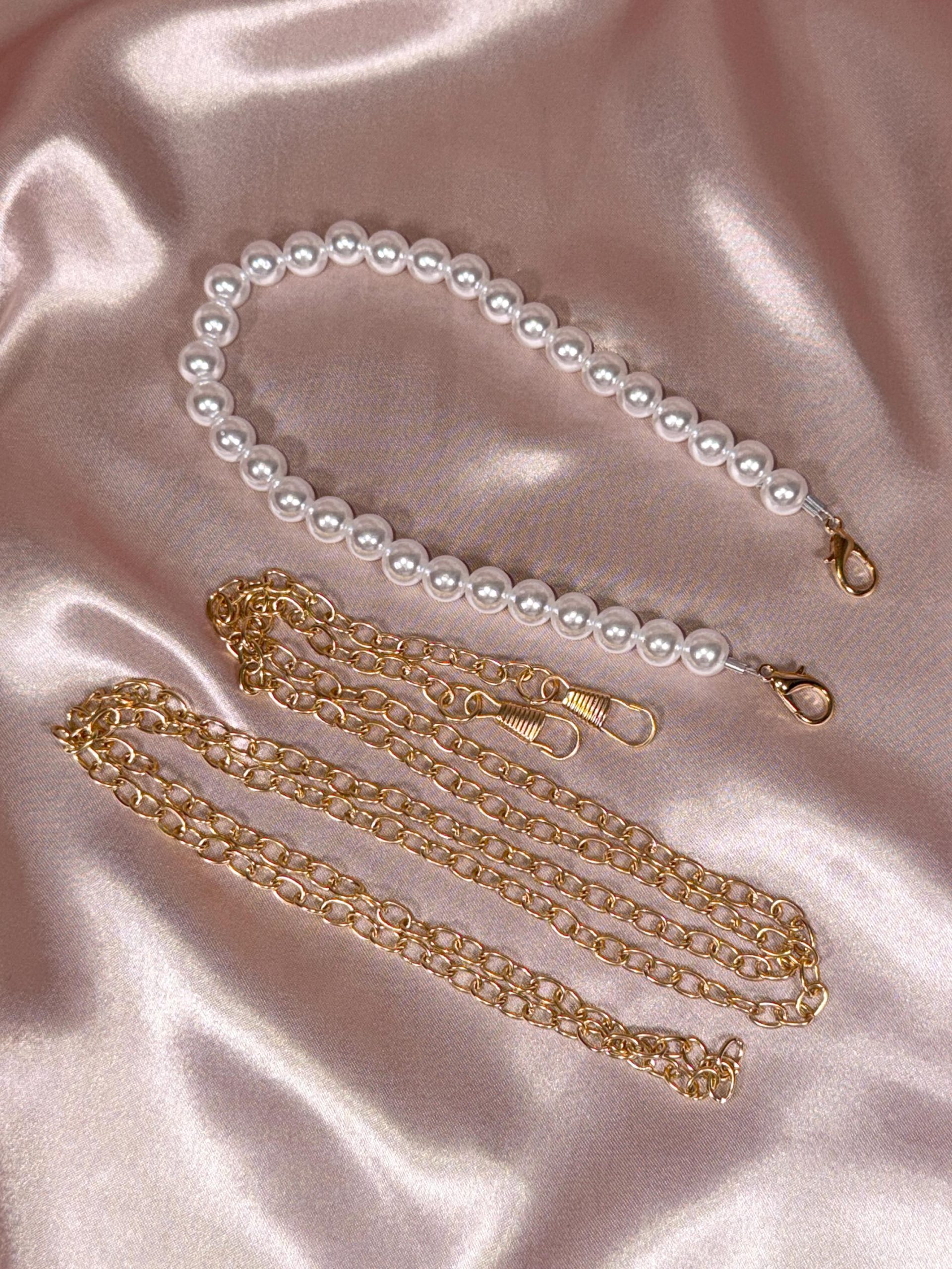 White Pearl Beaded Clutch Purse
