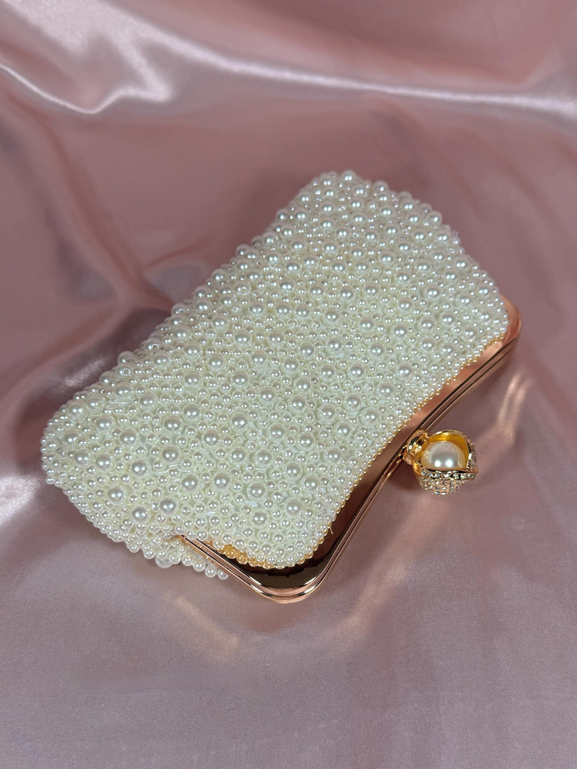 White Pearl Beaded Clutch Purse