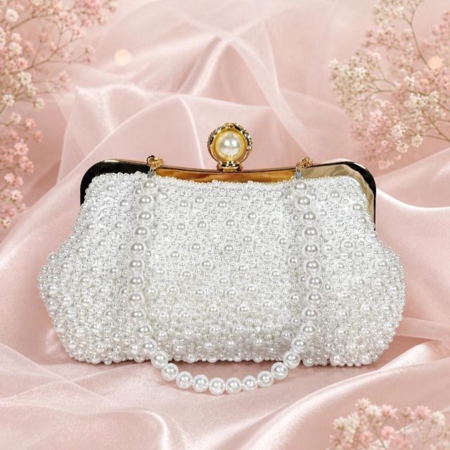 White Pearl Beaded Clutch Purse